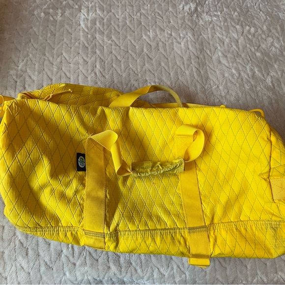 SUPREME DUFFLE BAG (FW18) YELLOW - Picture 5 of 10